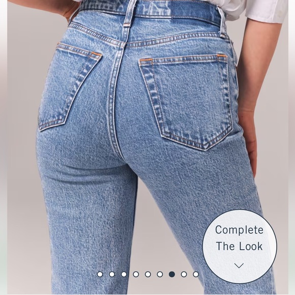 Abercrombie & Fitch Curve Love 90’s Slim Straight Ultra High Rise Jeans - Picture 2 of 6